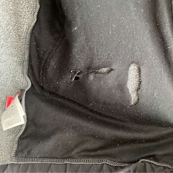 Boy’s Grey North Face Jacket - XL - Picture 5 of 5